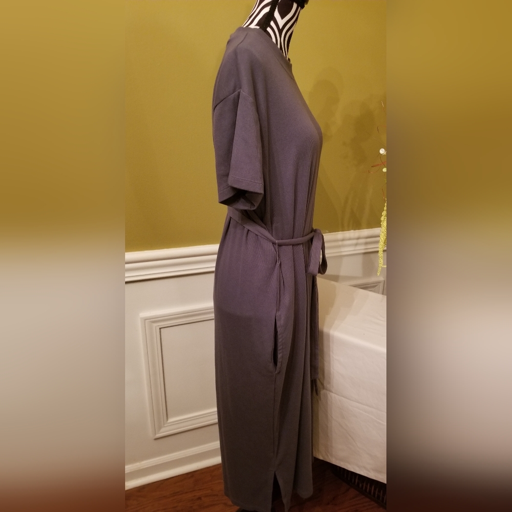 Time and Tru Long Midi Short Sleeve Belted Gray Side Splits Dress Large - Picture 6 of 9